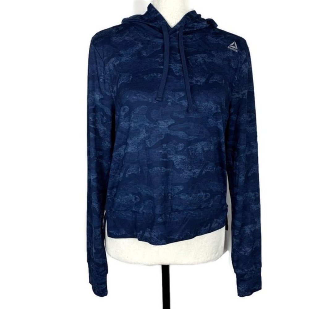 Reebok Camo Print Cropped Pullover Hoodie